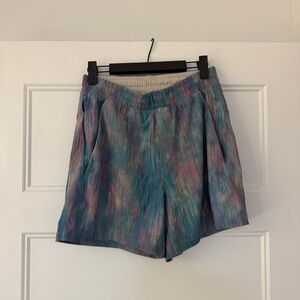 Lululemon Pacebreaker shorts